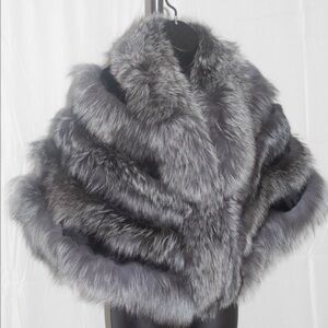 Luxurious Gray Fur Real Fox Shawl